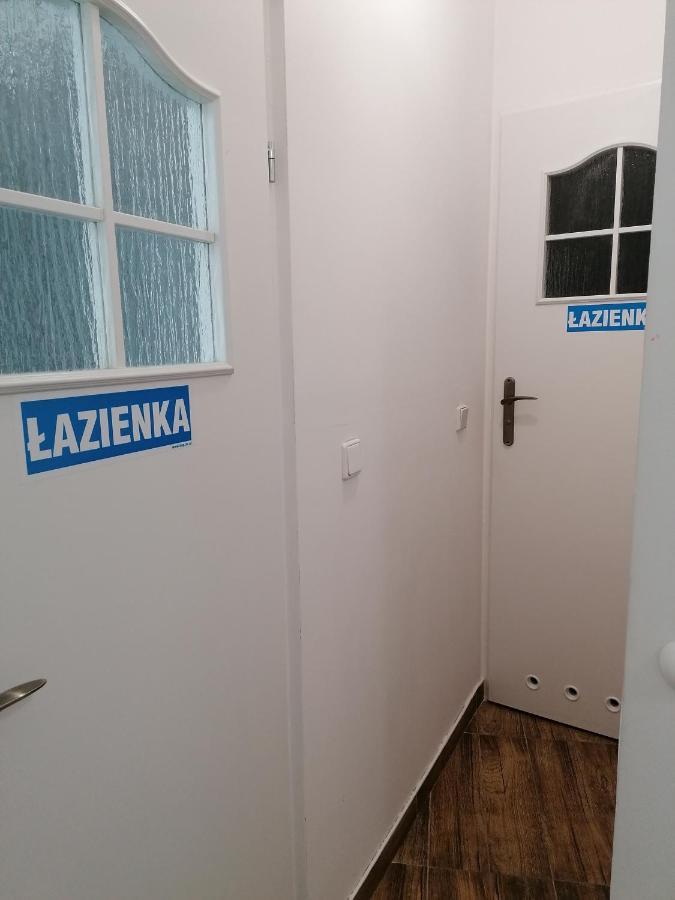 Hostel Tulip - Pokoj 5 Ze Wspolna Lazienka I Kuchnia Stettino Esterno foto