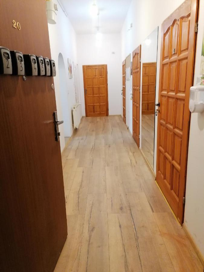 Hostel Tulip - Pokoj 5 Ze Wspolna Lazienka I Kuchnia Stettino Esterno foto