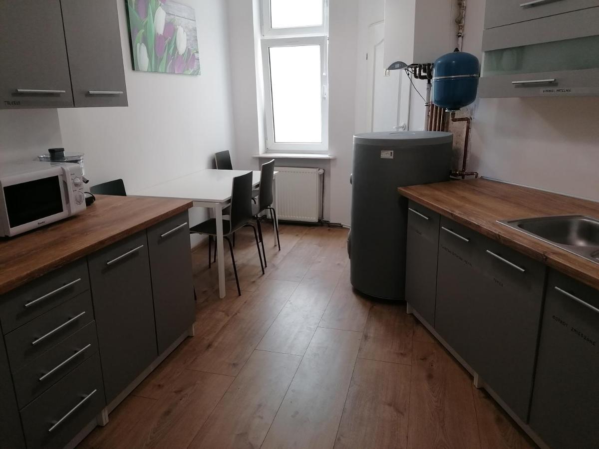 Hostel Tulip - Pokoj 5 Ze Wspolna Lazienka I Kuchnia Stettino Esterno foto