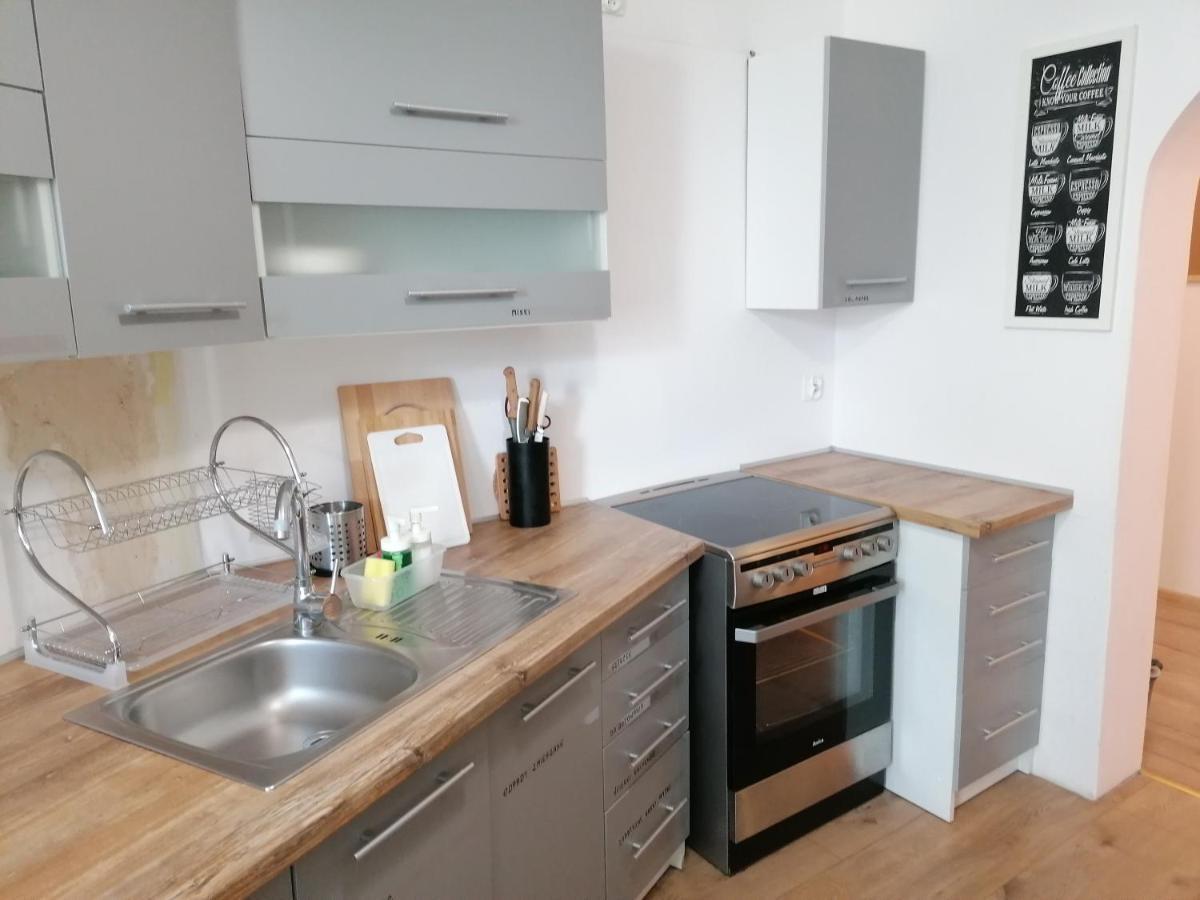 Hostel Tulip - Pokoj 5 Ze Wspolna Lazienka I Kuchnia Stettino Esterno foto